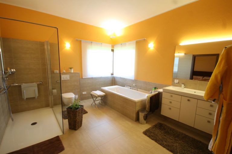 Badezimmer Wels Sanierung Loris
