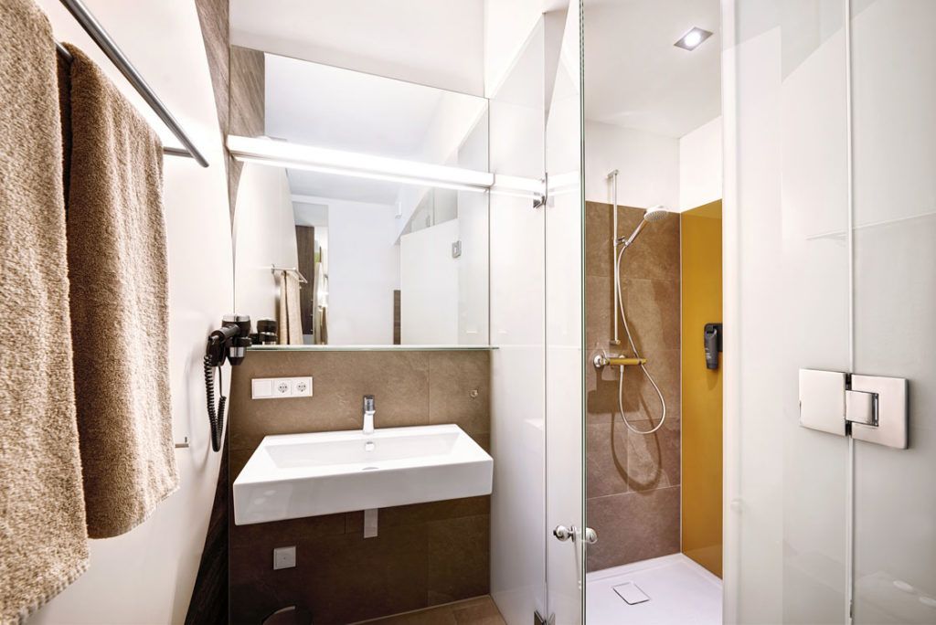 Badezimmer marchtrenk innenarchitektur eeeHotel