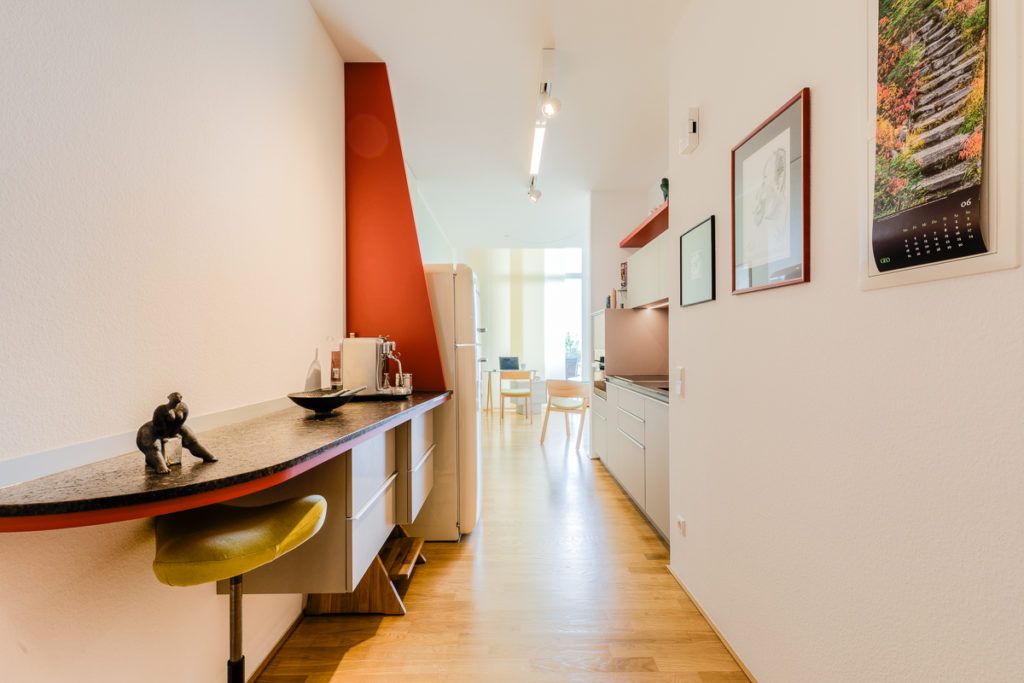 Garderobe Salzburg Sanierung Hausler