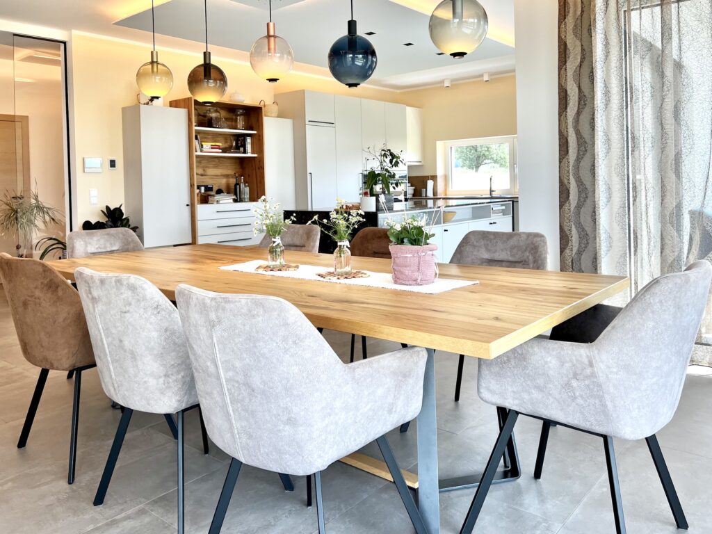 Esstisch in Baumgartenberg