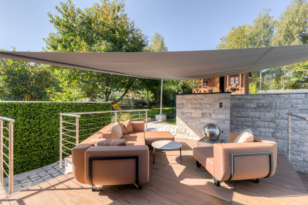 Lounge-Bereich Ansicht 1