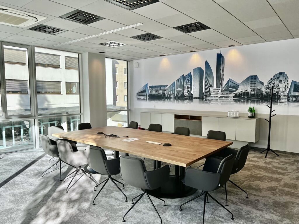 Besprechungsraum "Fassade" bei AluKönigStahl