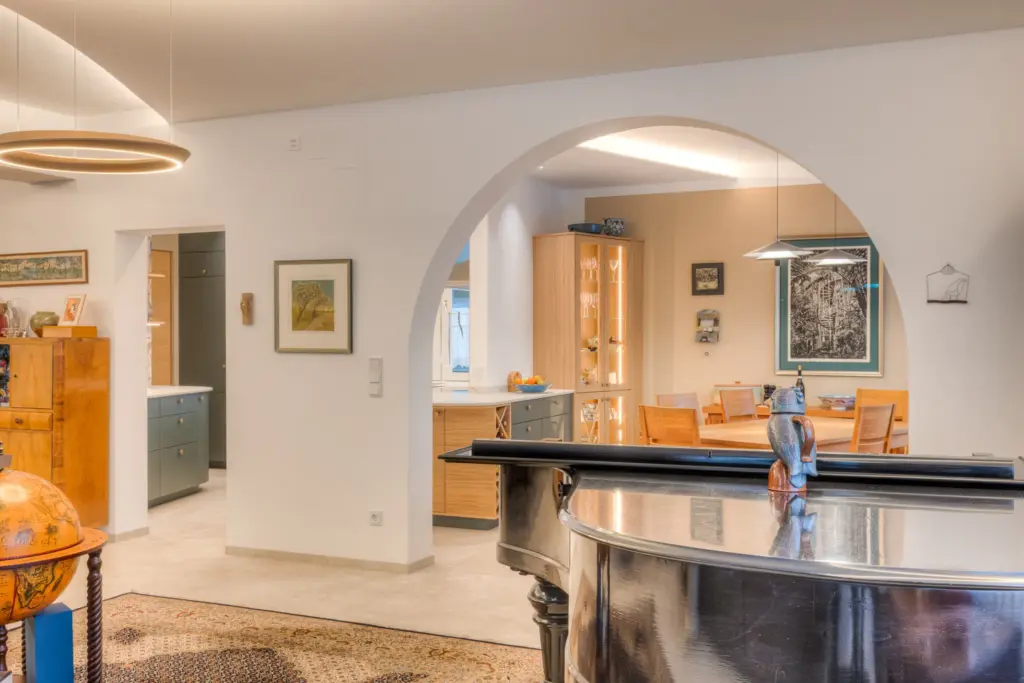 Renovierung des Wohn- & Essbereichs in einem japanisch-modernem Stil in Niederöstereich