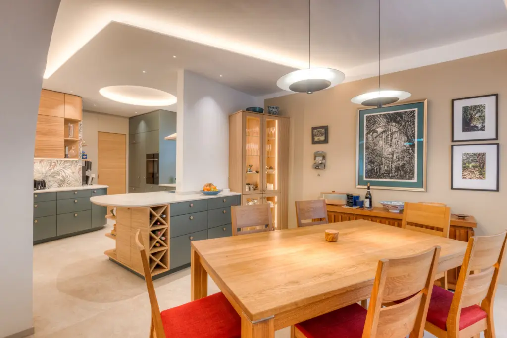 Renovierung einer Küche in einem japanisch-modernem Stil in Niederöstereich