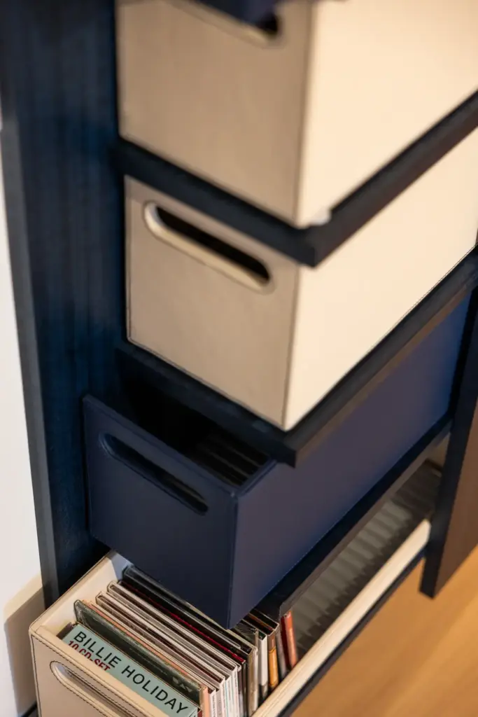 Umbau eines Dachbodens in ein modernes Büro und Herrenzimmer in Mödling